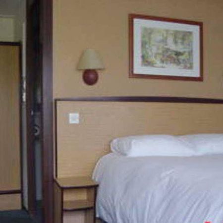 Hotel Campanile Dartford -South East London Exterior foto